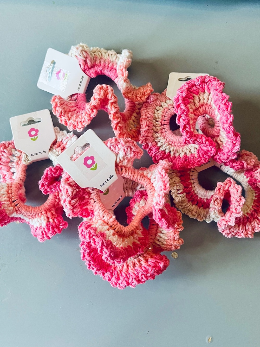 Set of 2 Handmade Crochet Scrunchies - Magenta, Pink, and White Ombre NWT - Picture 5 of 8